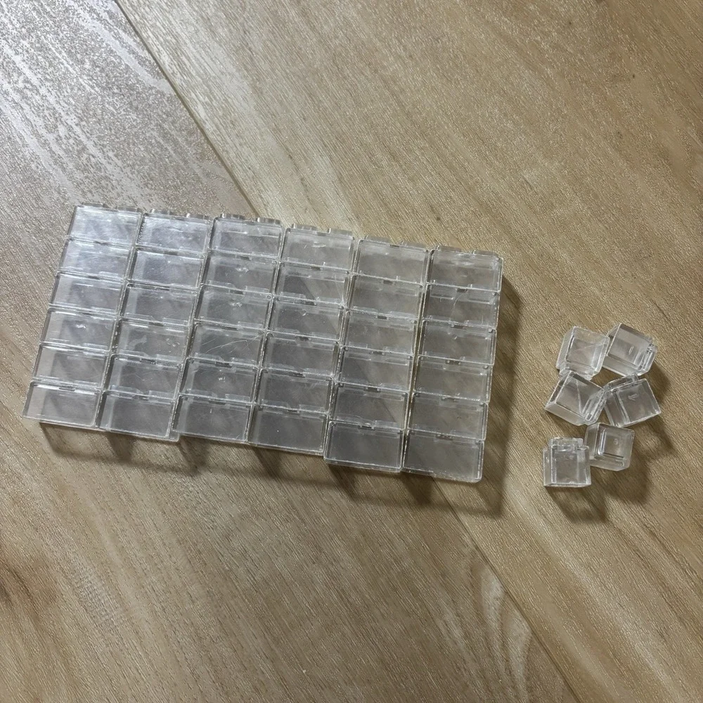 VTG 50s BLOCK CITY Plastic Blocks 600 Pcs Building White Green Clear Fences Door
